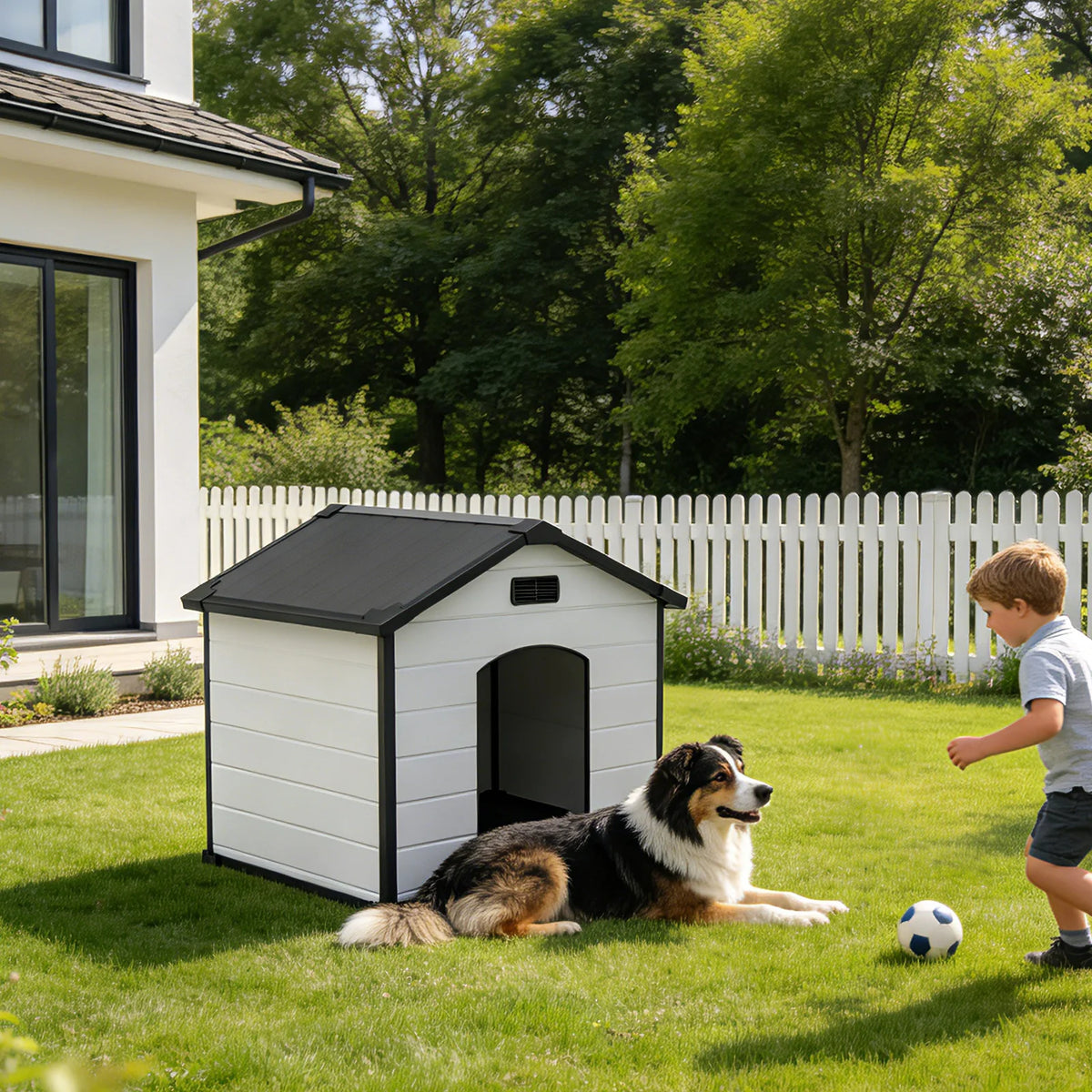 Waterproof Plastic Dog House With Removable Roof And Ventilated Floor
